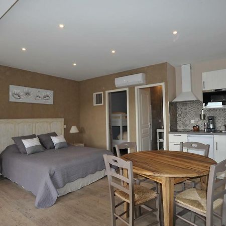 Les Tilleuls Villa Lagorce  Luaran gambar